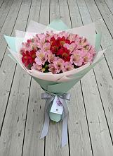 Букет цветов из:  Альстромерии в Букановской
