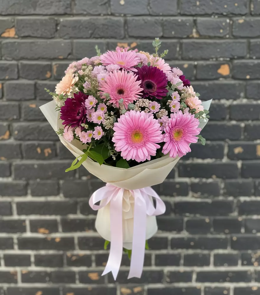 Букет цветов из: Герберы и Хризантемы в Букановской