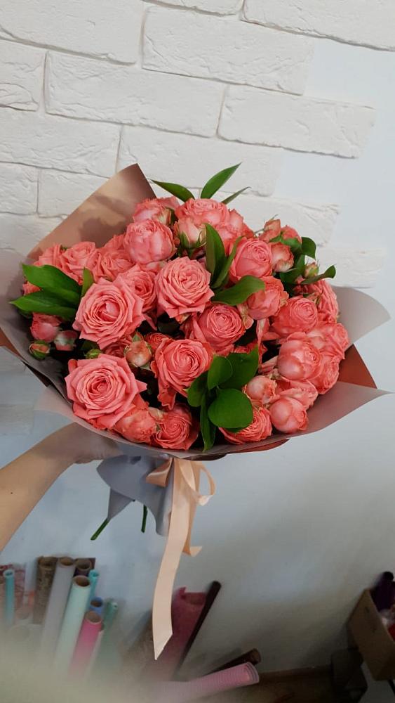 Букет цветов из: Розы в Букановской