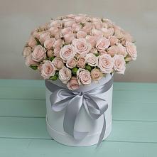 Цветочная композиция из Розы в шляпной коробке в Букановской