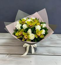 Букет цветов из:  Орхидеи и Розы в Букановской