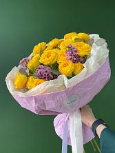 Кустовые желтые розы