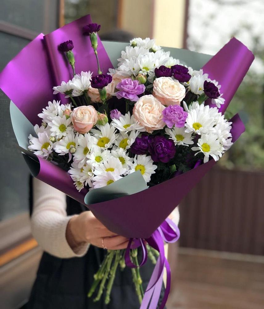Букет цветов из: Хризантемы, Гвоздики и Розы в Букановской