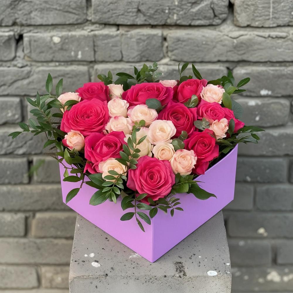 Цветочная композиция из Розы в коробке в Букановской
