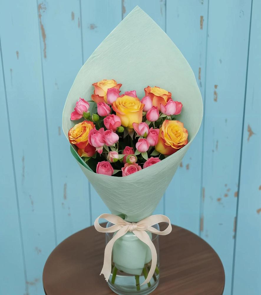 Букет цветов из: Розы в Букановской