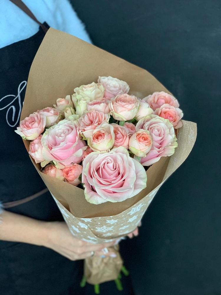 Букет цветов из: Хризантемы и Розы в Букановской