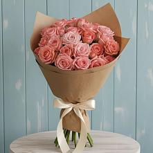 Букет цветов из:  Розы в Букановской