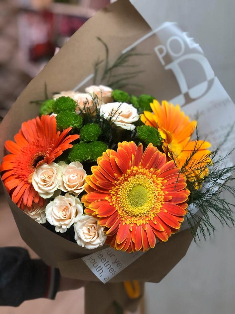 Букет цветов из: Герберы, Хризантемы и Розы в Букановской