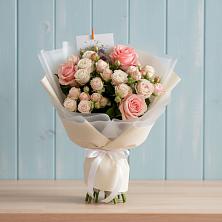 Букет цветов из:  Розы в Букановской