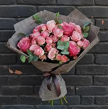 Букет цветов из:  Розы в Букановской