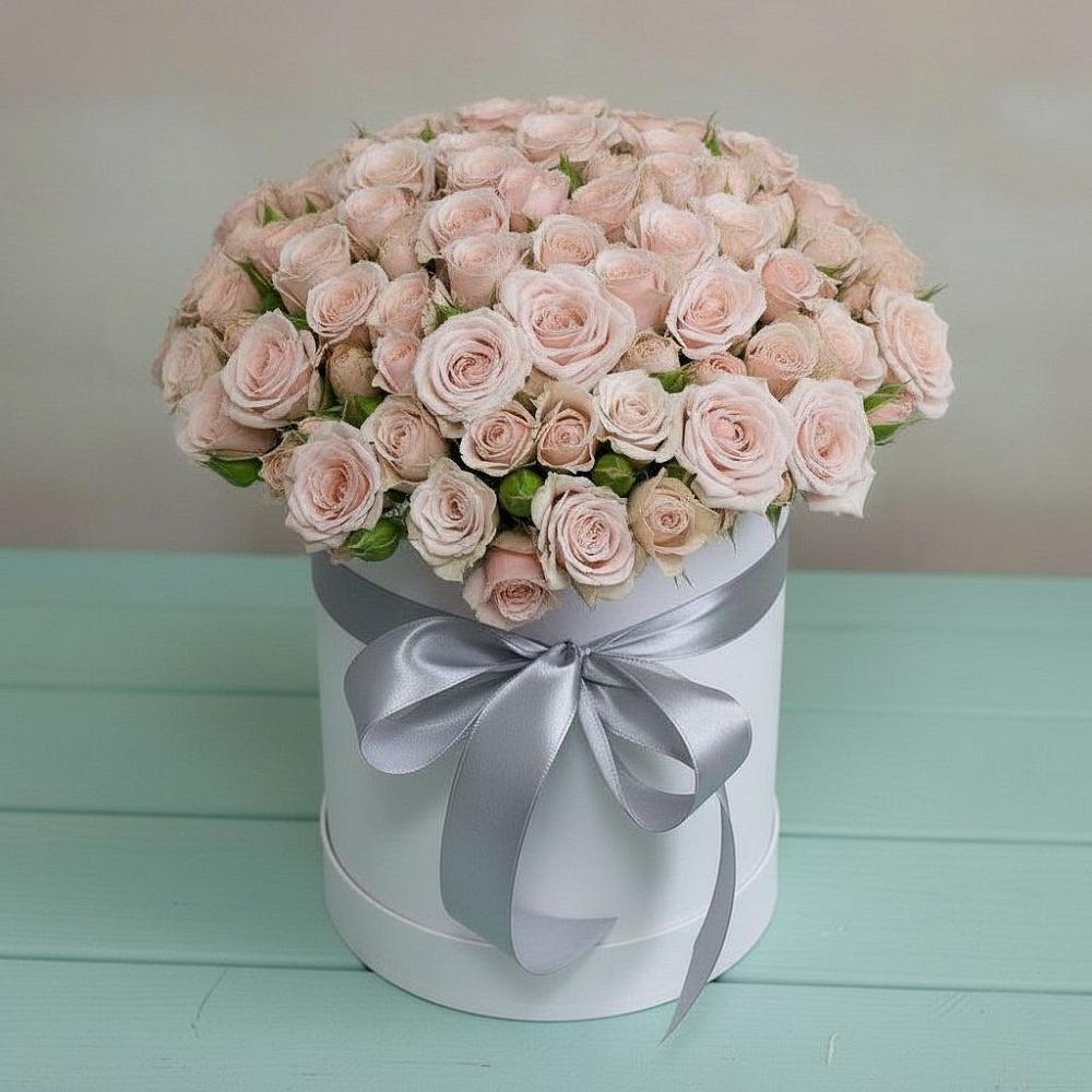 Цветочная композиция из Розы в шляпной коробке в Букановской