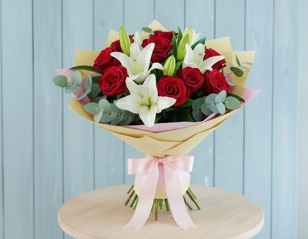 Букет цветов из: Лилии и Розы в Букановской